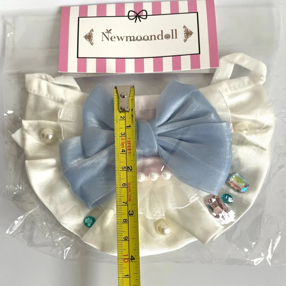 New Newmoondoll Cat Bib /Collar Ruffled White w/ light blue bow, Jewel pearl